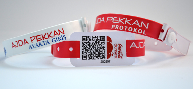 barkodlu konser bileklik